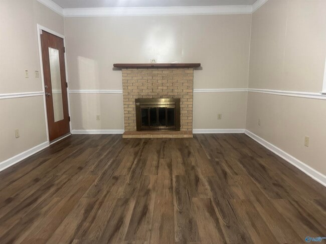 Building Photo - 3009 Fairacres Rd SW