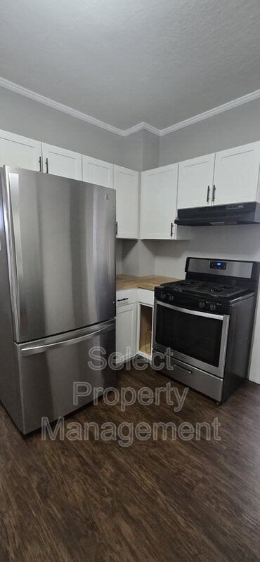 Building Photo - 224 Killea St