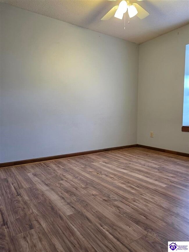 Building Photo - 629 Potomac Ct