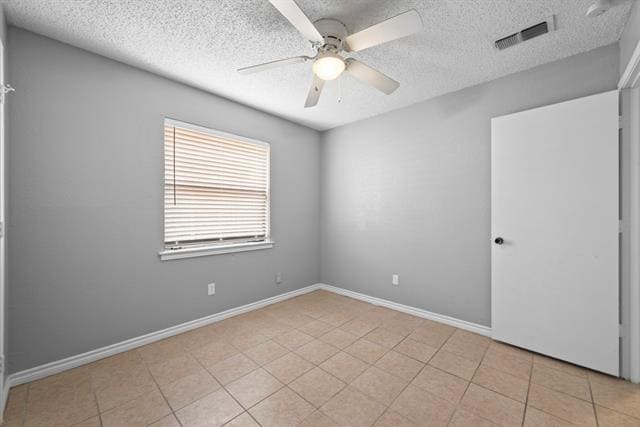 Building Photo - 3415 S Meadow Dr
