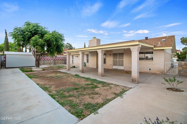 Building Photo - 11625 Cedar Crest Dr