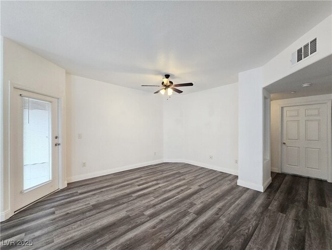 Building Photo - 833 Aspen Peak Loop