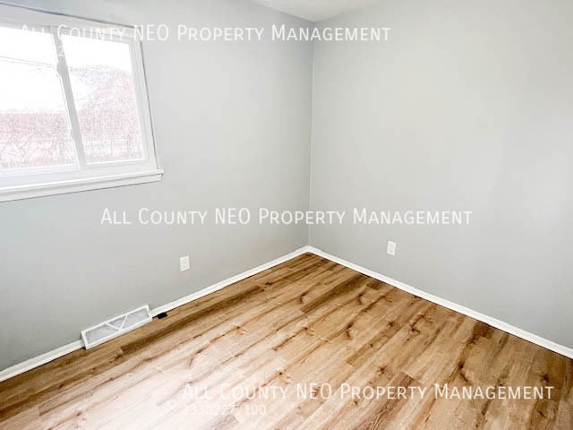 Building Photo - 1080 E 167th St