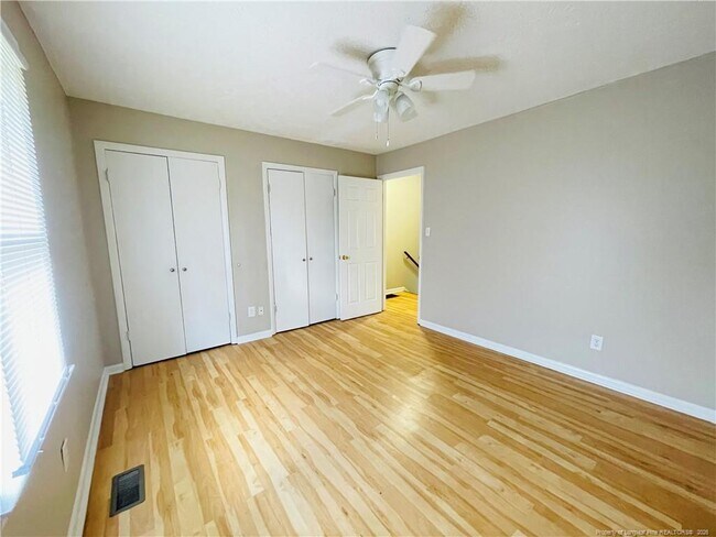 Building Photo - 4959 Galveston Dr