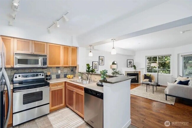 Building Photo - Seattle, WA 98107