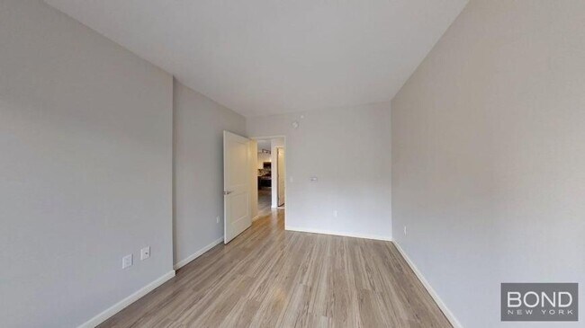 Building Photo - 1 bedroom in JAMAICA HILLS NY 11432