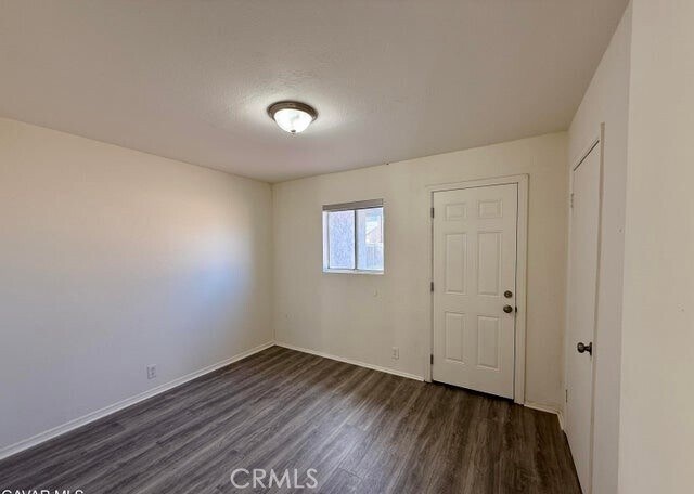 Building Photo - 44411 Kingtree Ave