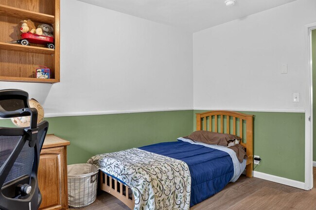 Building Photo - 13660 Acorn Patch Ln