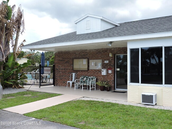Building Photo - 8520 US-1