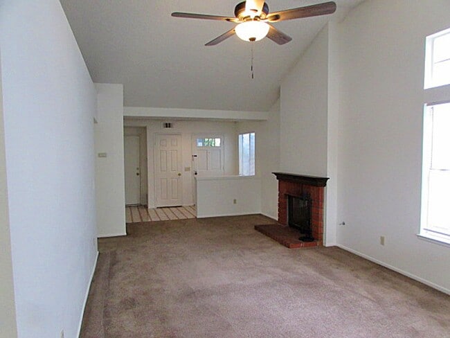 Building Photo - 3 BR/2BA | Newly Renovated Single Family Home | 1-Car Covered Parking | Front yard!
