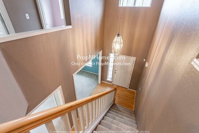 Building Photo - Colorful Four Bedroom Home In Bethany W/ Spacious Backyard!