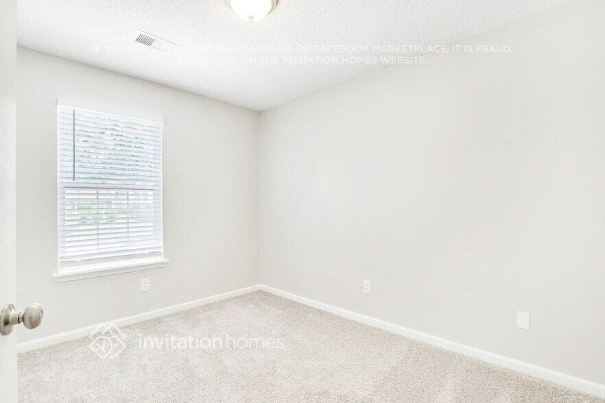 Building Photo - 1753 Woodvine Ct