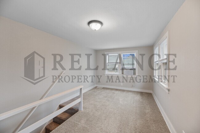 Building Photo - 1119 S Lulu St