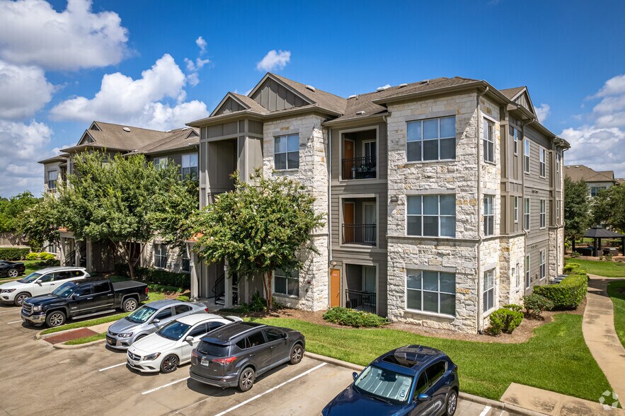 12700 Stafford Rd - The Retreat at Stafford
