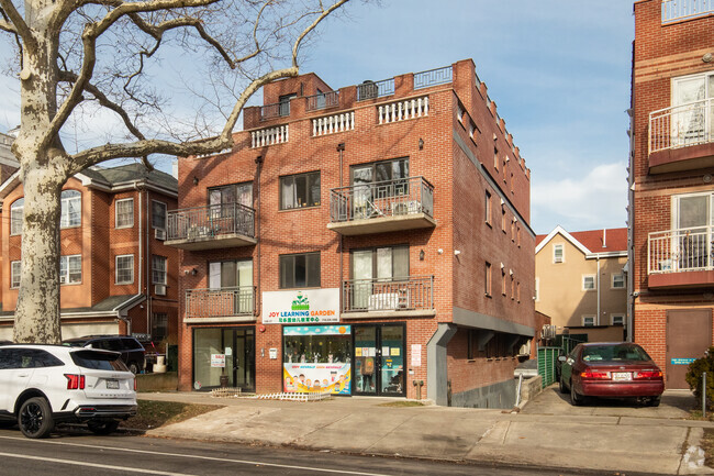 Building Photo - 149-17 Sanford Ave