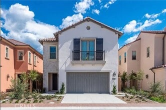 Building Photo - 140 Tomahawk