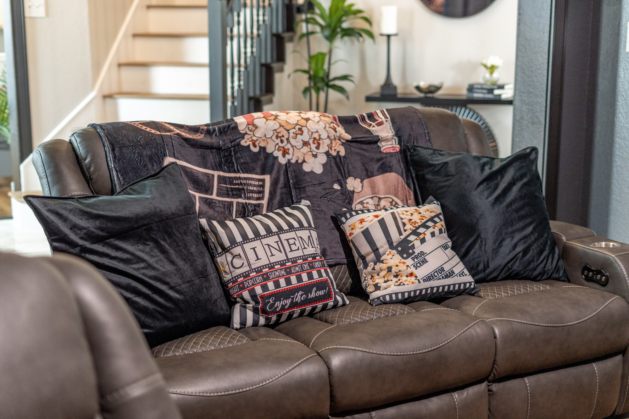 Theater room - 707 Cottonwood Bend Dr