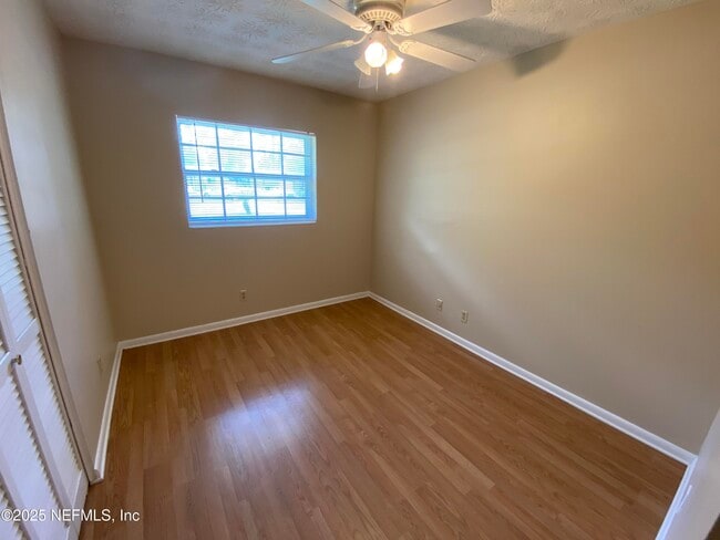 Building Photo - 4581 Praver Dr N