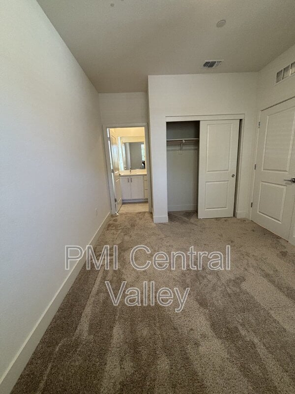 Building Photo - 3226 Tibidabo St