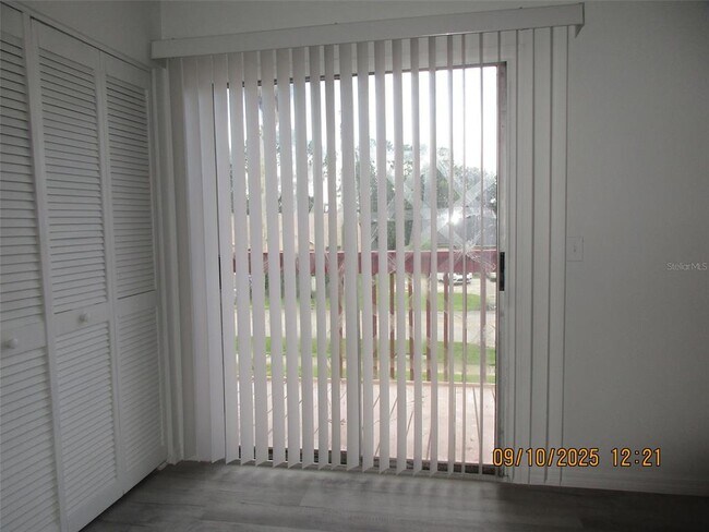 Building Photo - 131 Jones Ln