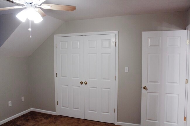 Building Photo - 7650 Emory Cove Way