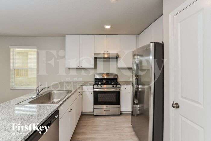 Building Photo - 6457 Cotton Ridge