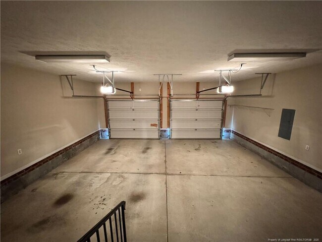 Building Photo - 3537 Maccumber Ct
