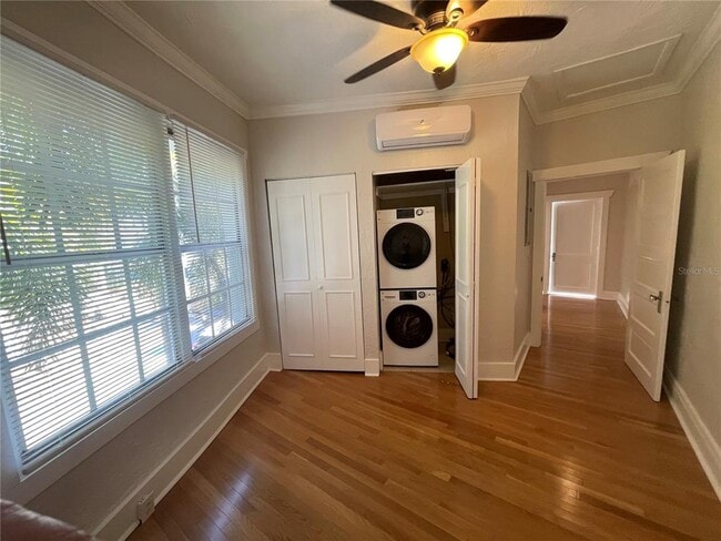 Building Photo - 2305 W Texas Ave