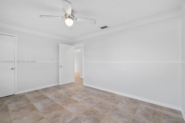 Building Photo - 1705 FL-37