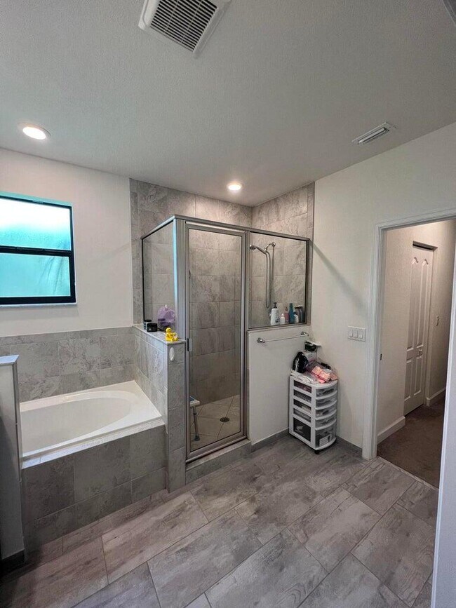 Building Photo - 12972 Anthorne Ln