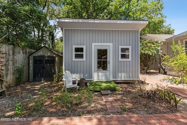 Building Photo - 412 Escambia St