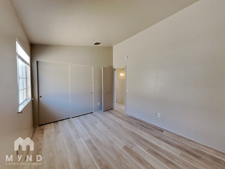 Building Photo - 2934 W Laquila Aerie