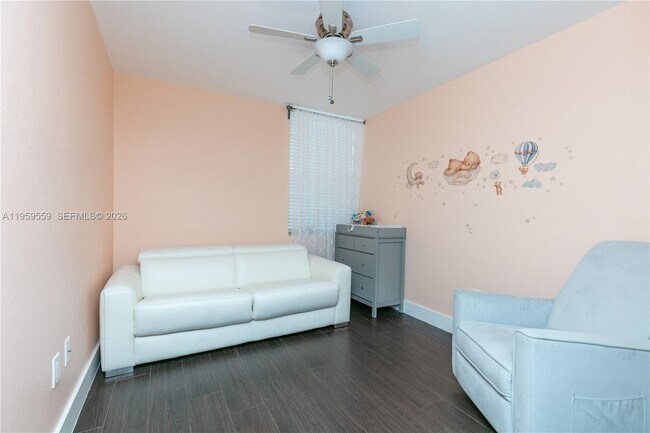 Building Photo - 20291 NE 30th Ave