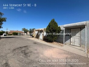 Building Photo - 444 Vermont St NE