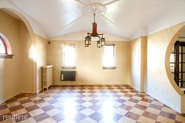 Building Photo - 3 br, 2 bath House - 3848 Country Club Place