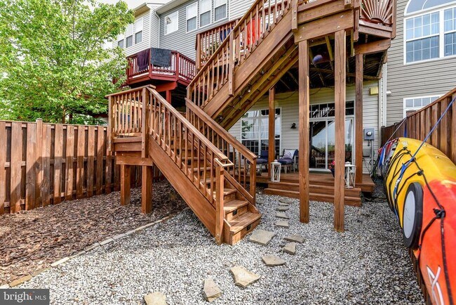 Building Photo - 2372 Battery Hill Cir