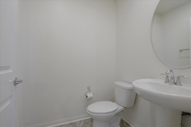 Building Photo - 9153 Foster Ln