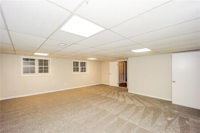 Building Photo - 6712 Collier Way