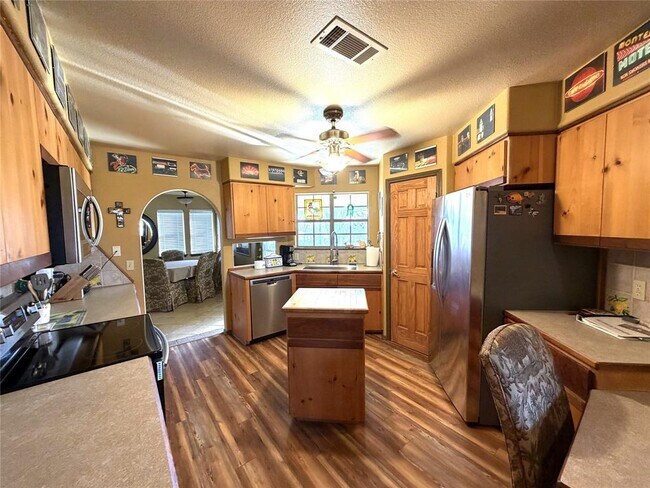 Building Photo - 2035 Borchert Loop