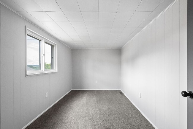 Building Photo - Cozy 3 bedroom home in Penn Hills availabl...