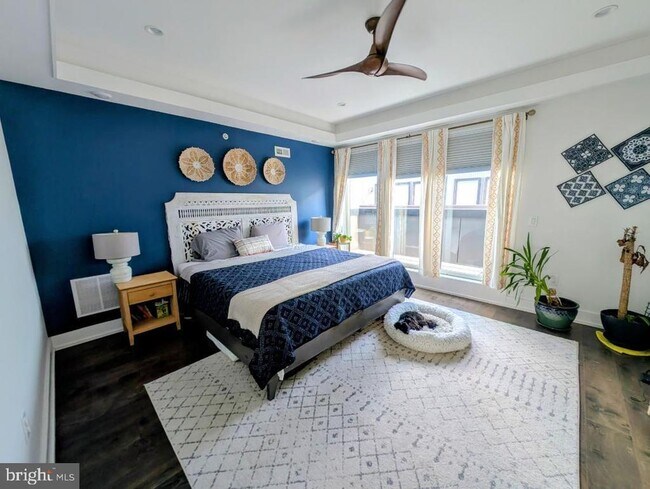 Building Photo - 1757 Waterloo St