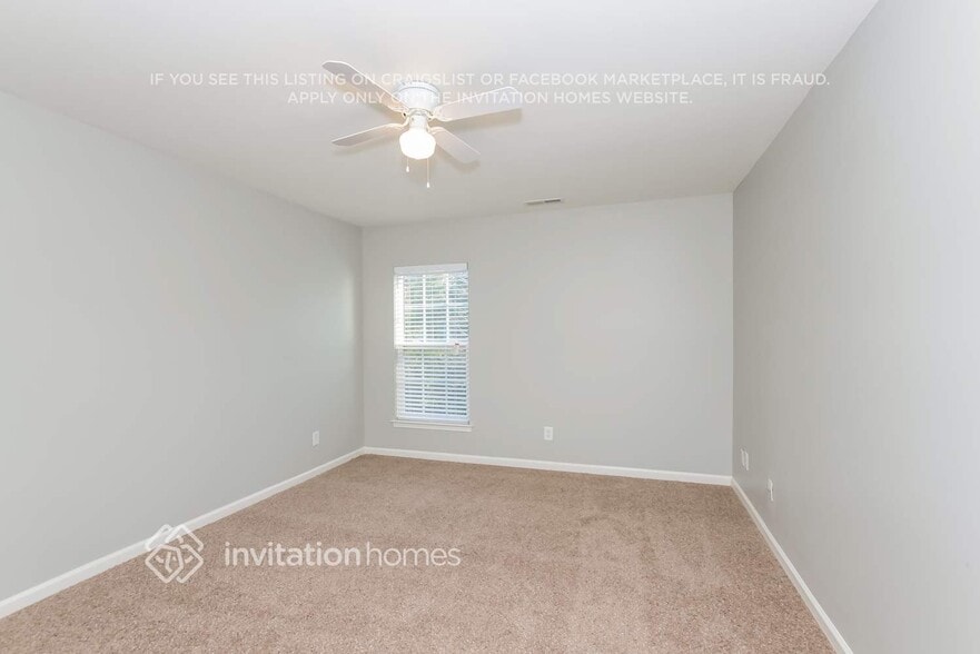 Building Photo - 403 Amersham Ln