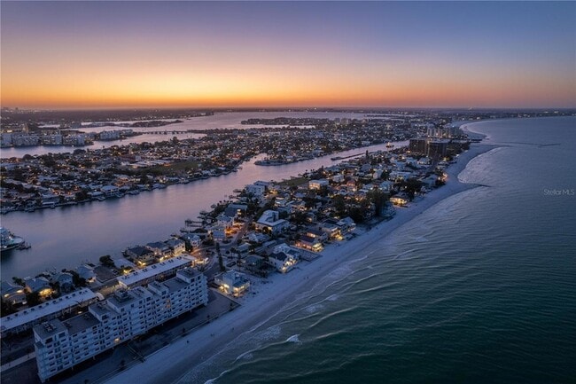 Building Photo - 8485 Blind Pass Dr