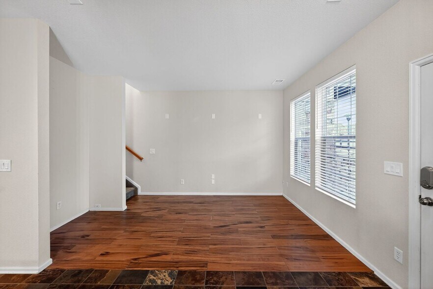 Building Photo - 12743 Leyden St