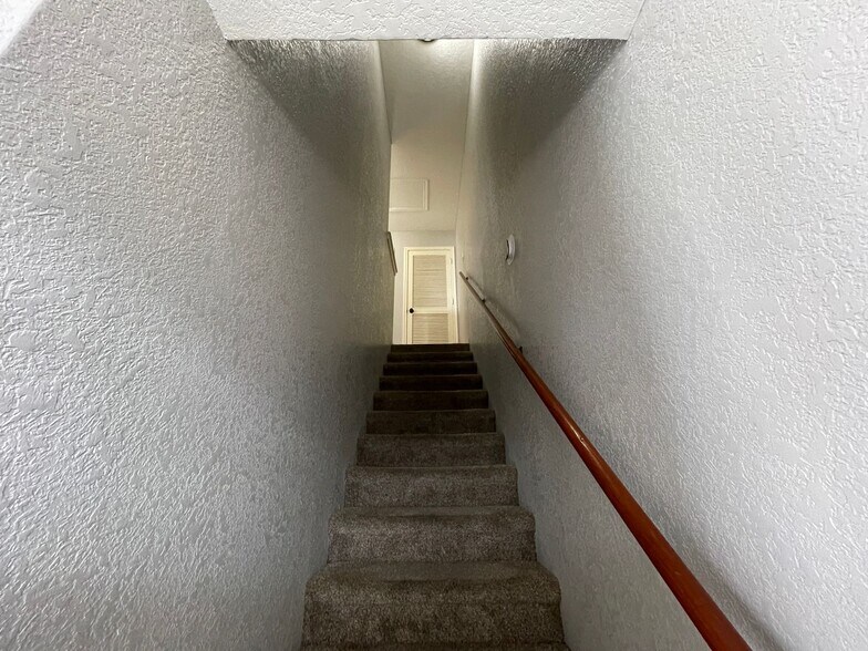 Building Photo - 1607 Dugger Cir