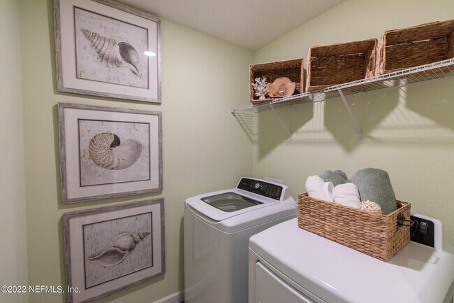 Building Photo - 133 Boracay Cir