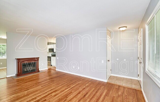 Building Photo - 2700 Steeplechase Ln
