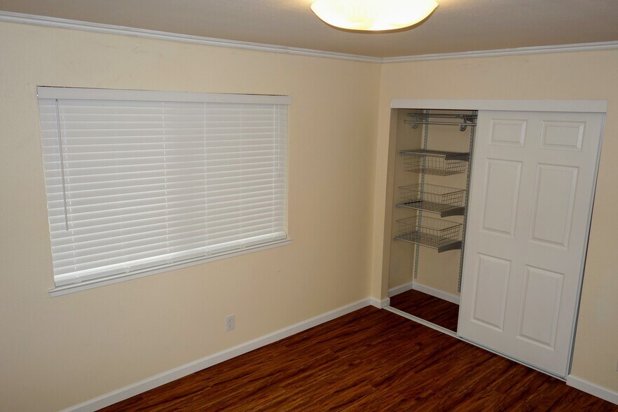 Bedroom 2 - 983 Hacienda Circle