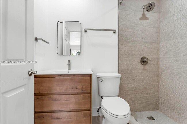 Building Photo - 3130 Bird Ave