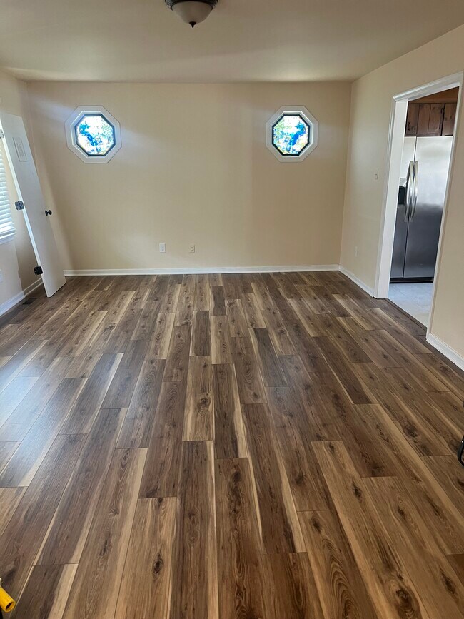 Building Photo - 11425 Walton Lake Rd